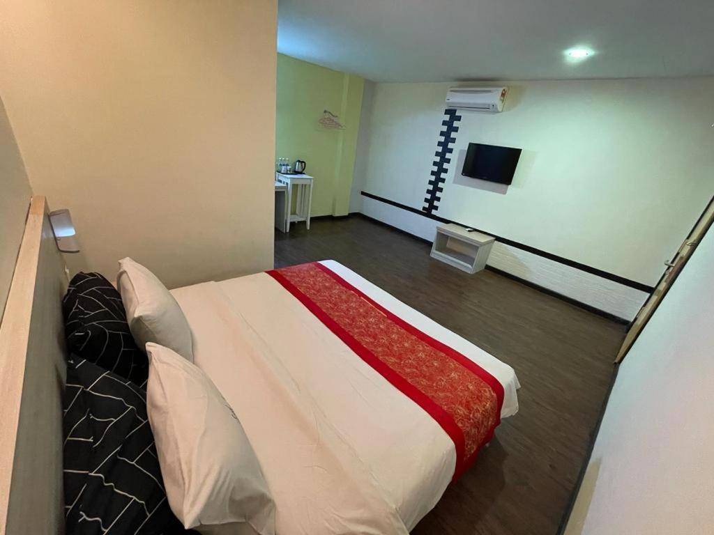 N&L Hotel Kuala Terengganu Bagian luar foto