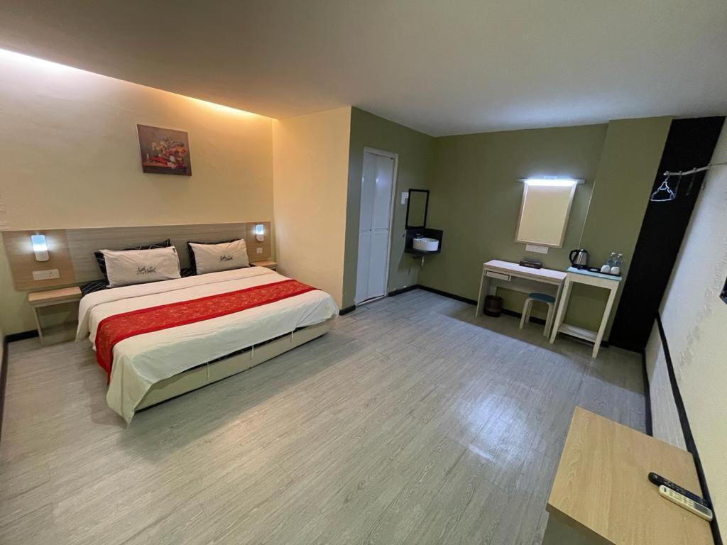 N&L Hotel Kuala Terengganu Bagian luar foto