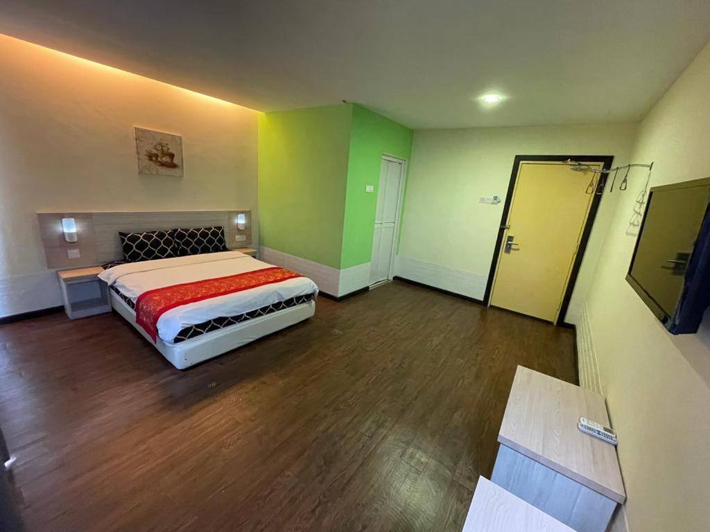 N&L Hotel Kuala Terengganu Bagian luar foto