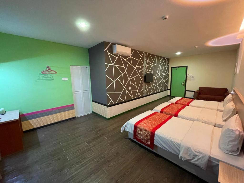 N&L Hotel Kuala Terengganu Bagian luar foto